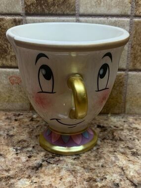 Disney Beauty and The Beast  Chip Ceramic Mug, White and Gold.